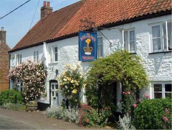 The Rose & Crown, Snettisham Exterior foto